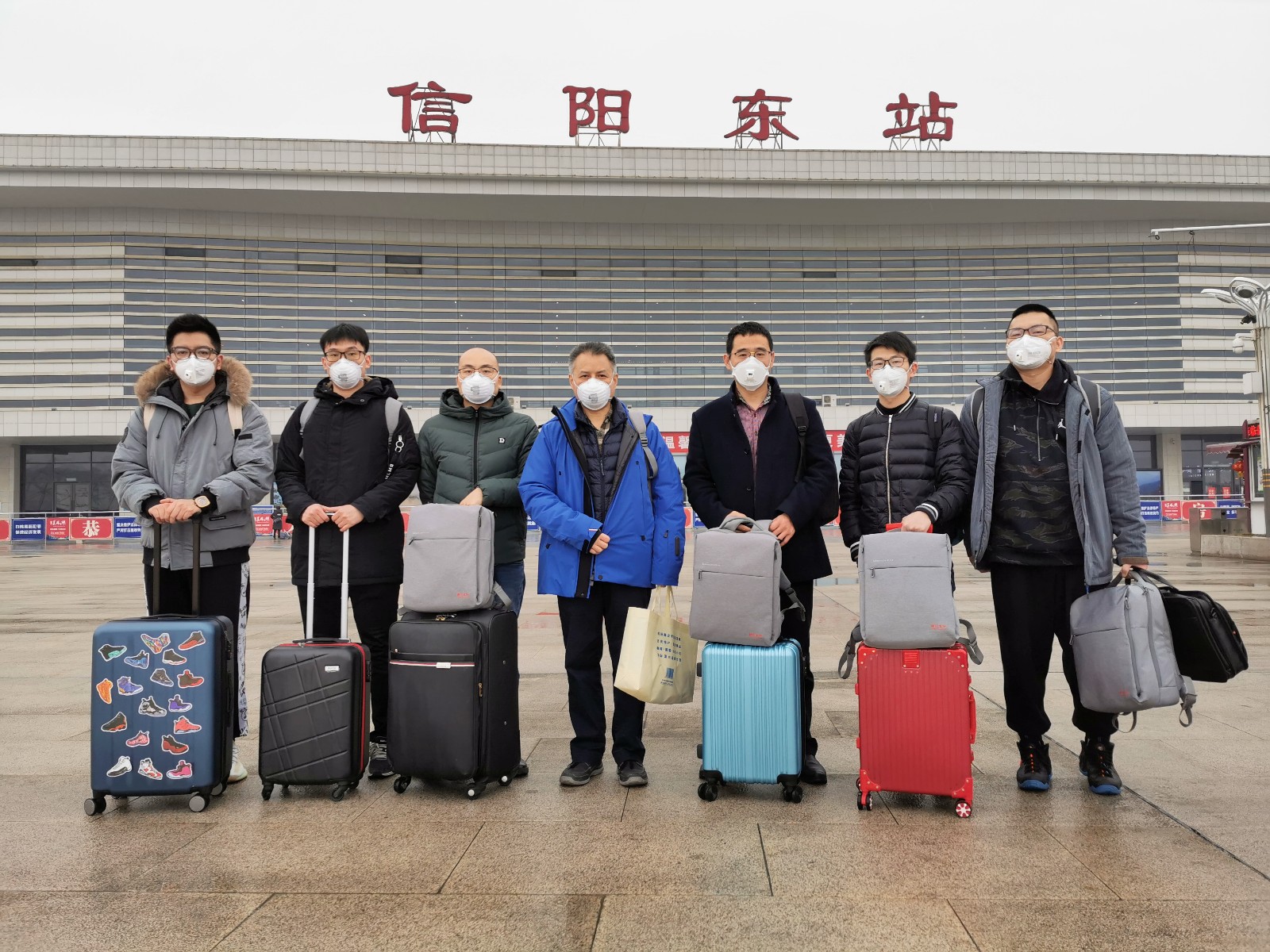 �˹�ͻ����